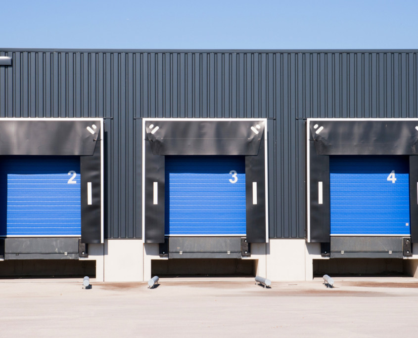 Tips and Best Practices for Loading Dock Safety